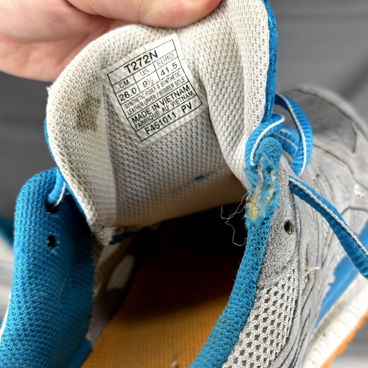 Asics Gel-Neo33 Size 9.5 Gray, Blue, Black, and Orange Running Shoe