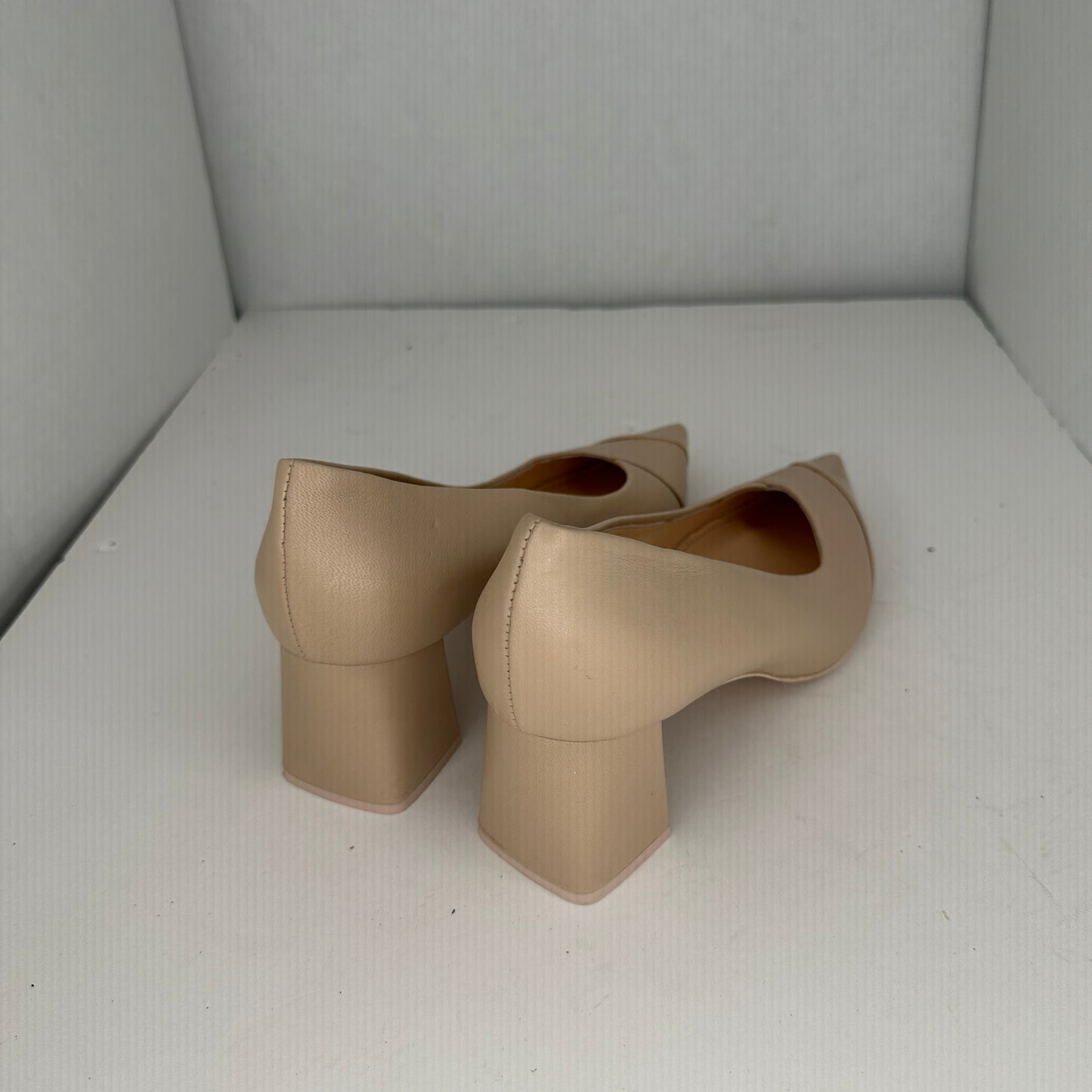 AGL Tracy Block Heels Cream/Off-White Slip On Supportive 2" Heel Lightweight Pointed Toe