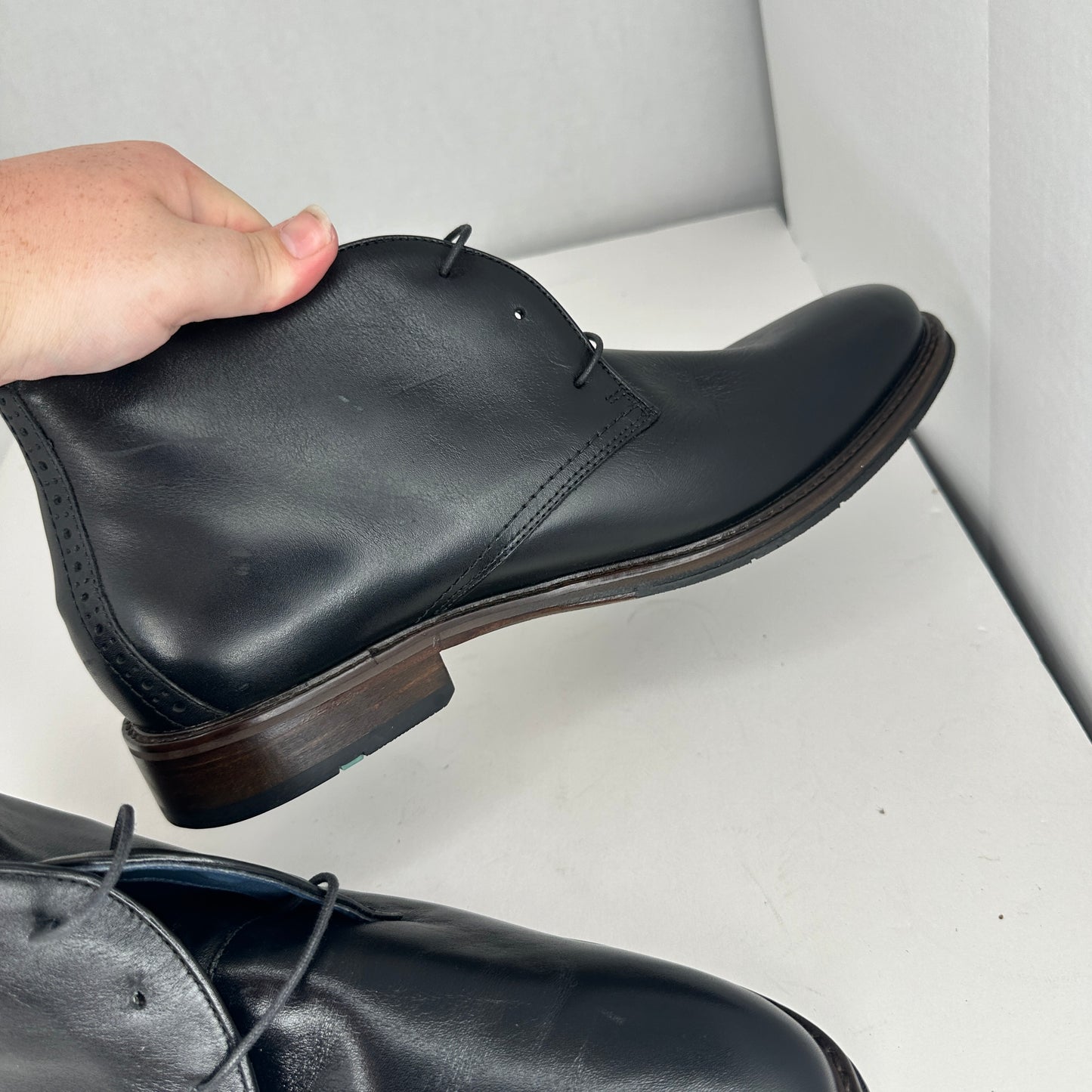 Johnson & Murphy Calder Chukka Black Ankle High Lace-Up Round Cap Toe Memory Foam Insole XC Flex