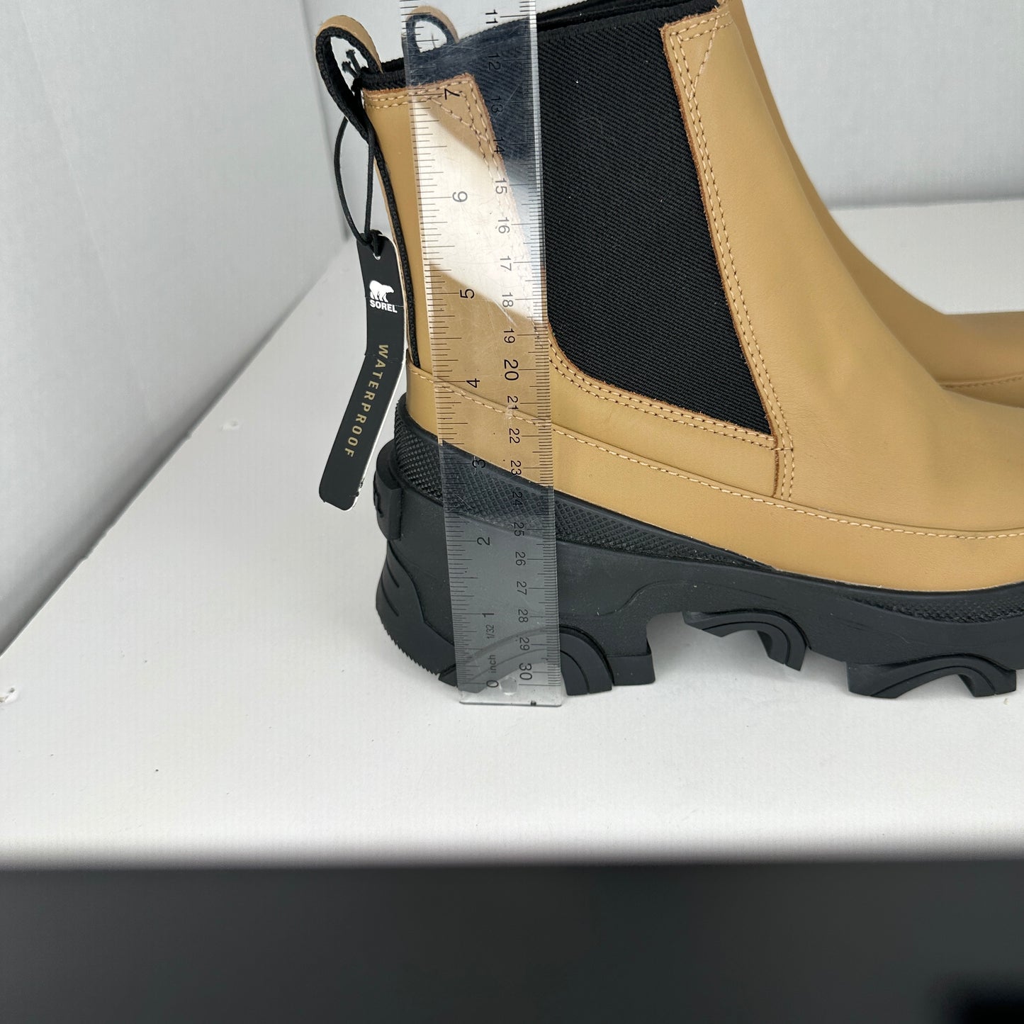 Sorel Caribou Womens Boots Brown and Black All Weather Slip On Combat Style Rubber/Leather Outside Rubber Outsole