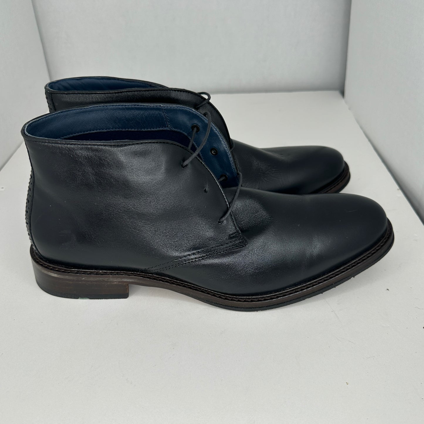 Johnson & Murphy Calder Chukka Black Ankle High Lace-Up Round Cap Toe Memory Foam Insole XC Flex