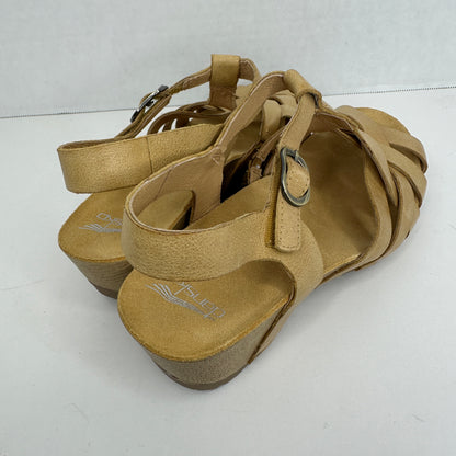 Dansko Tinley Wedge Heels Beige/Brown and Gold Straps Adjustable Buckle Open Toe Gold Accents Wedge <1"