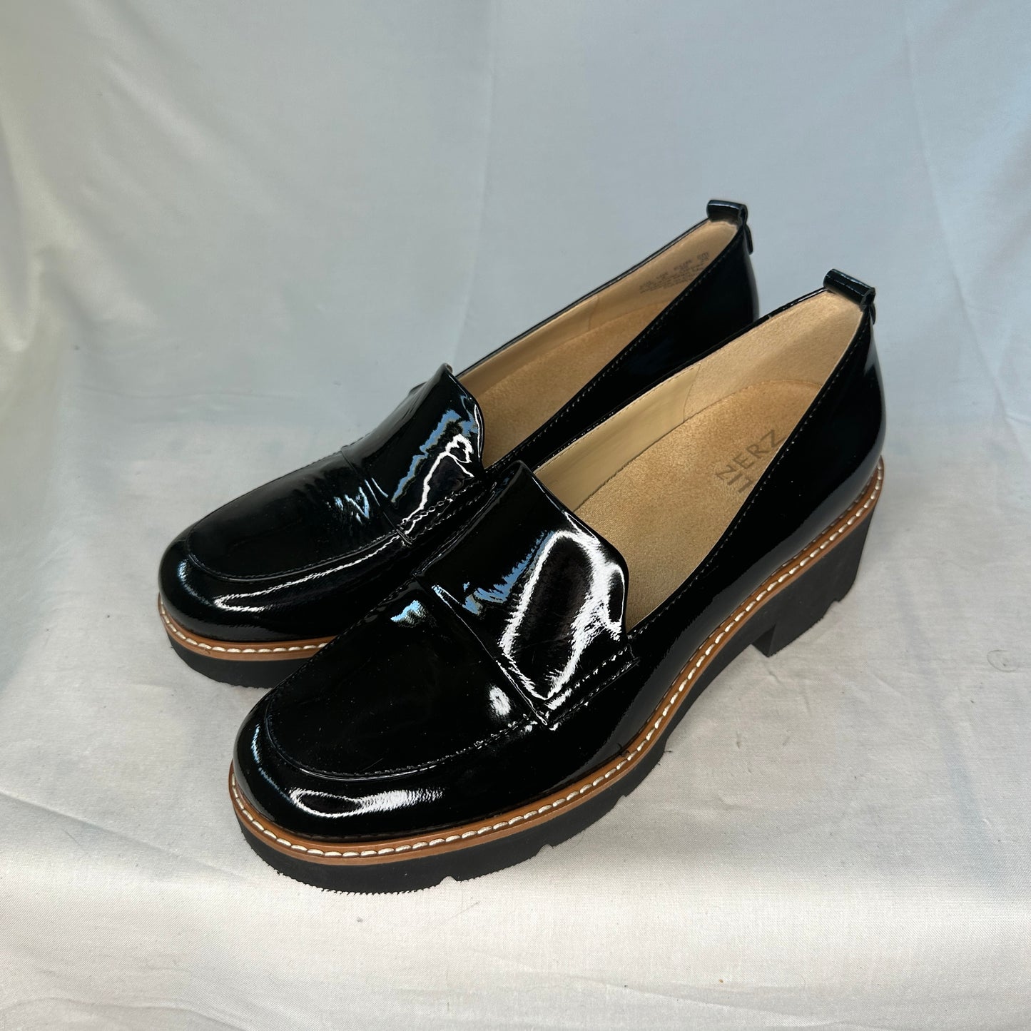 Naturalizer Lug Sole Loafer Black Leather Suede Inside Rubber Outsole Slip On 2" Wedge