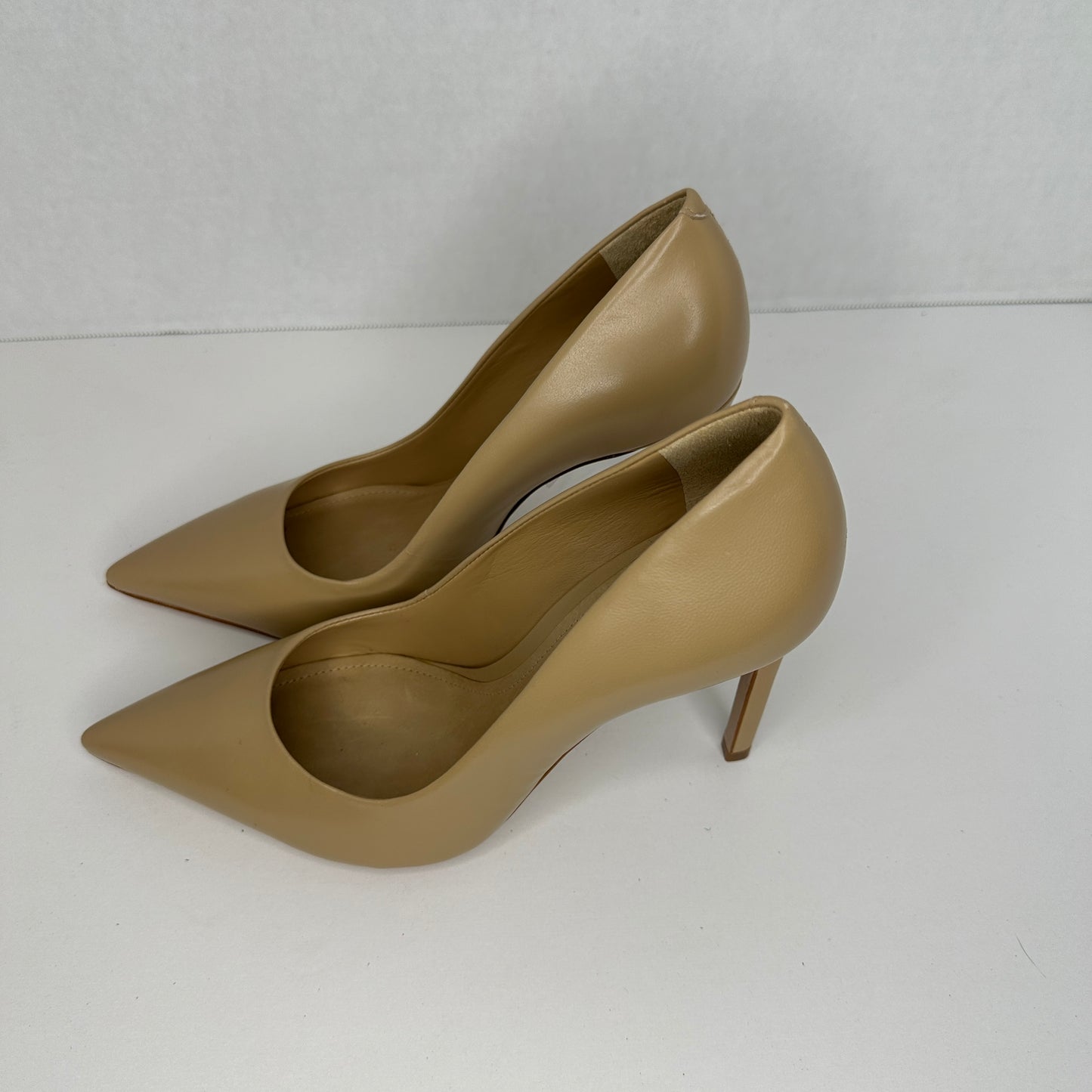 Schultz Extra High Heel Beige/Cream Slip On Leather Stiletto Cap Toe Lightweight