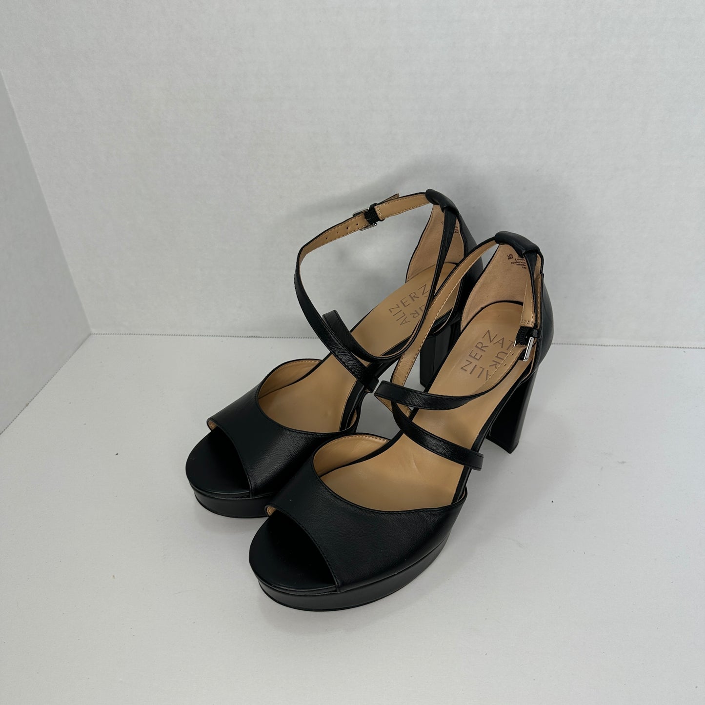 Naturalizer Melody Black Black 4" Heel Sandal Platform Soft Leather Buckle Ajustable Strap