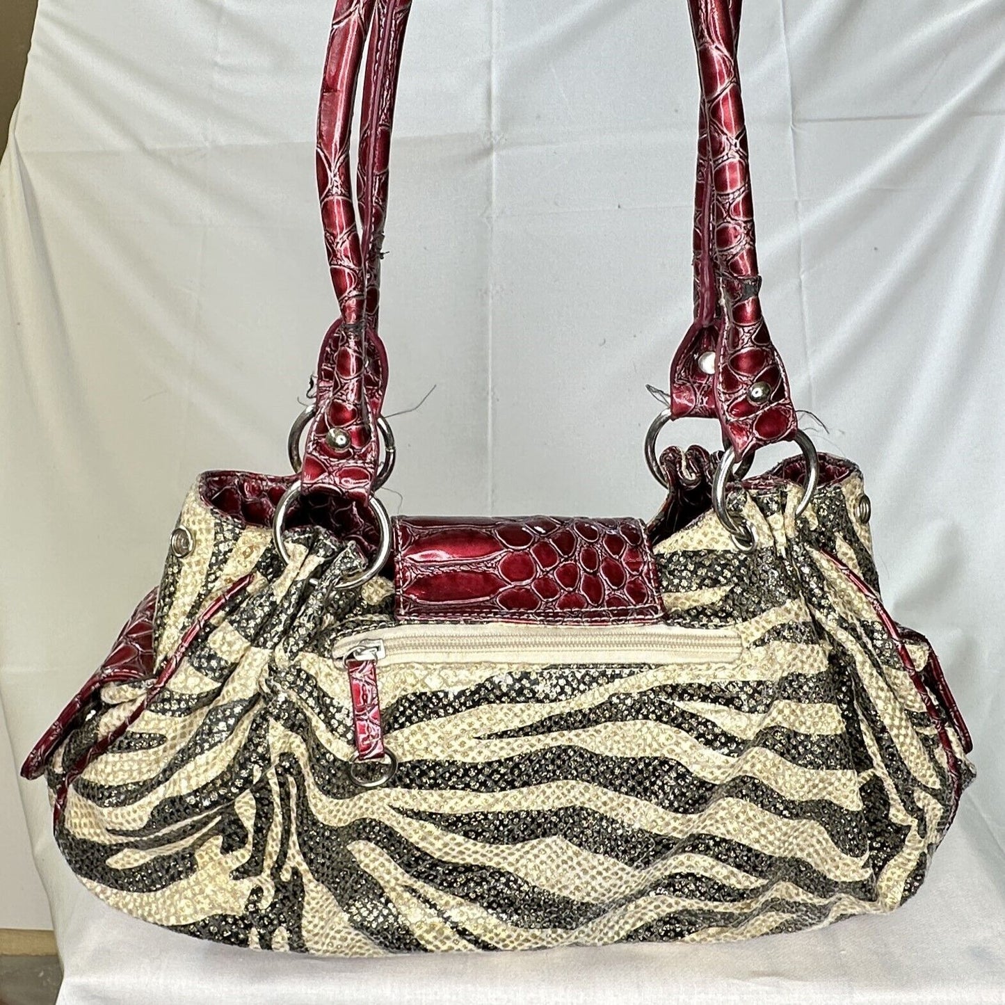 GG...ing Womens Bling XL Sized Handbag Shoulderbag Red White Black Tiger Stripes