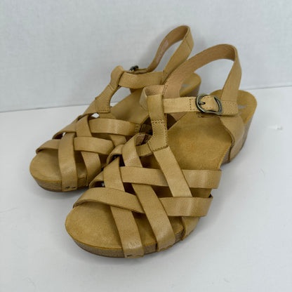 Dansko Tinley Wedge Heels Beige/Brown and Gold Straps Adjustable Buckle Open Toe Gold Accents Wedge <1"