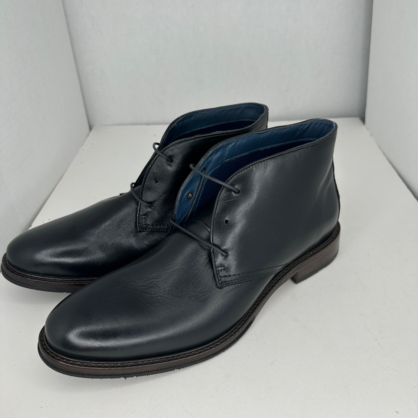 Johnson & Murphy Calder Chukka Black Ankle High Lace-Up Round Cap Toe Memory Foam Insole XC Flex