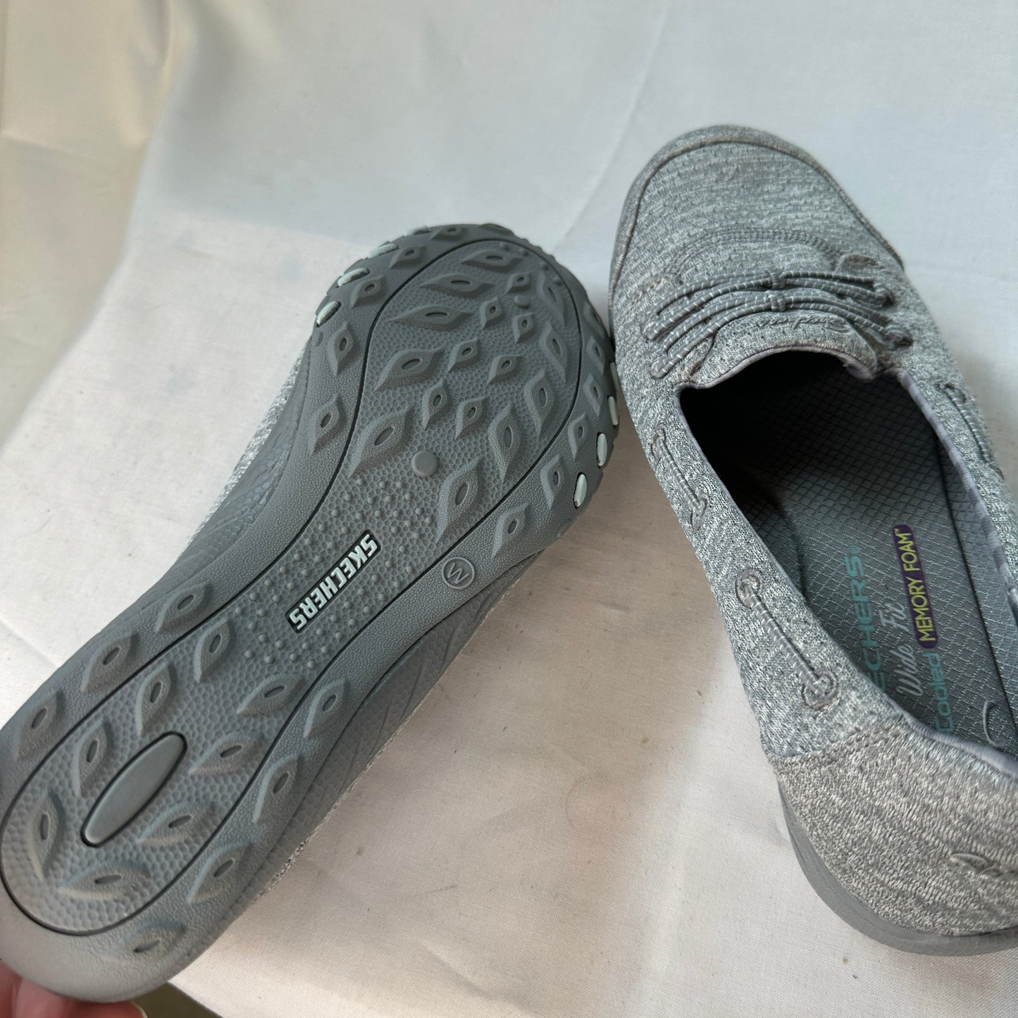 Sketchers Microburst Loafers Gray Slip On Wide Fit Memory Foam Air Cooled Lightweight