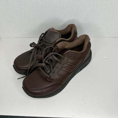 New Balance Mens Brown and Black Soft Leather Lightweight Lace Up Made in Vietnam Arch Support